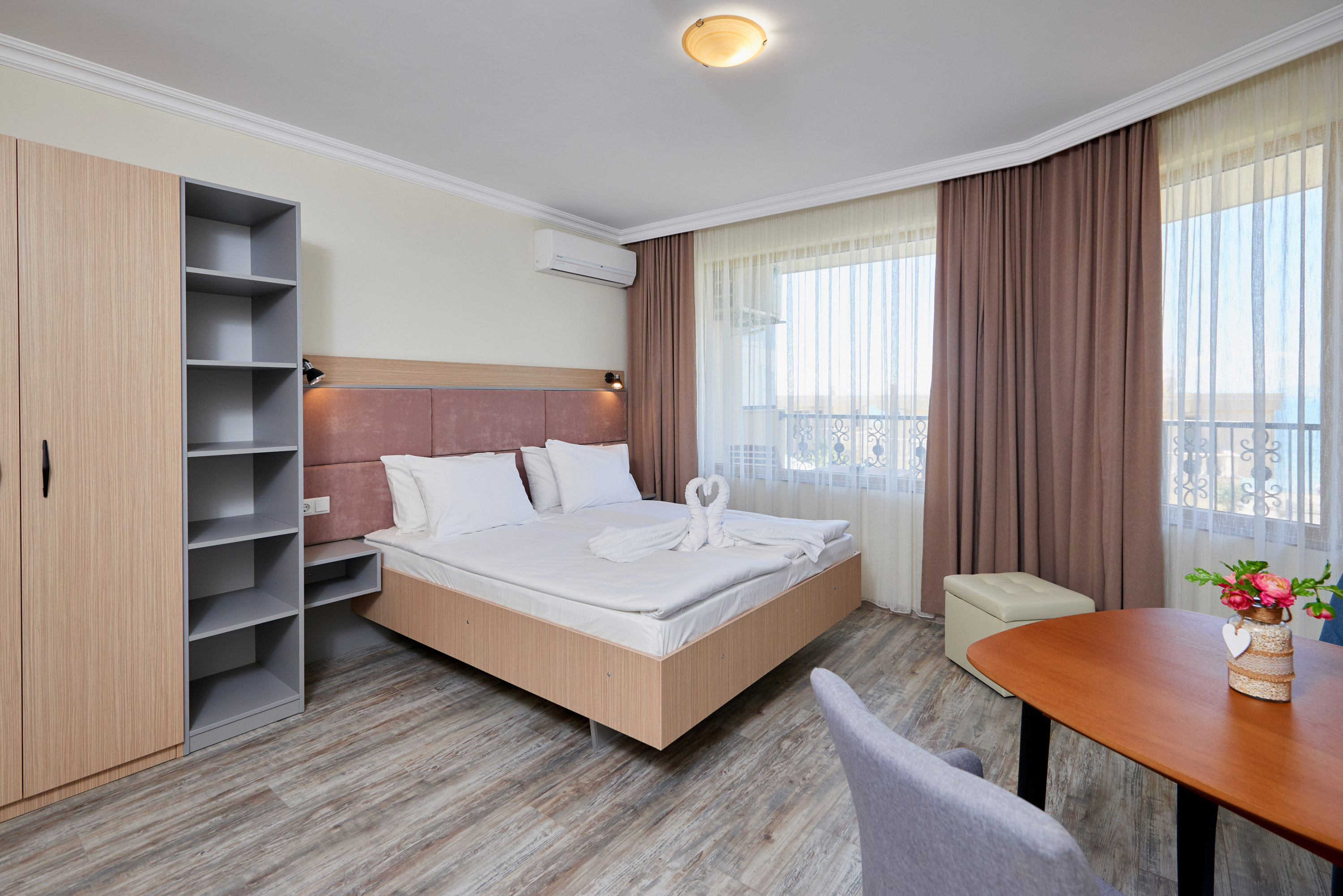 Двойна стая в Crotiria Beach Hotel Поморие